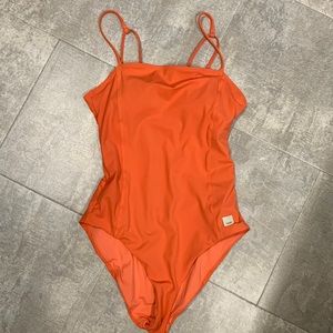Vuori One Piece Swimsuit